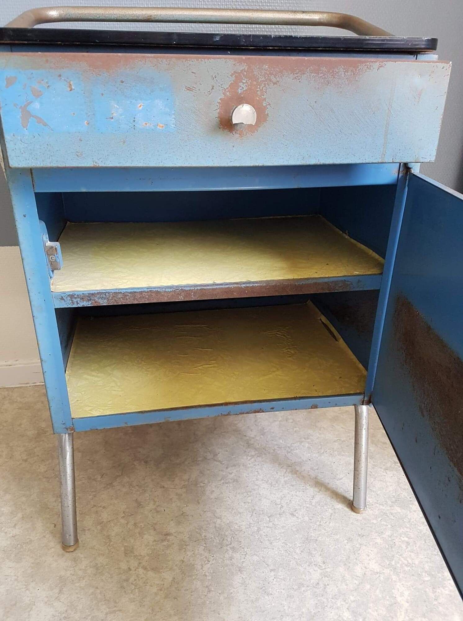 Pair of metal bedside tables and shelves formica years 60 in their juice