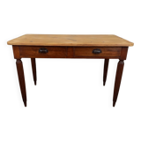 Farmhouse table with drawers