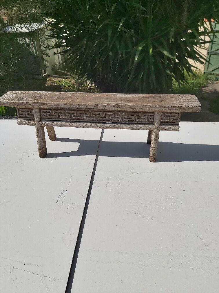 Former carved wood bench Orient/Asia