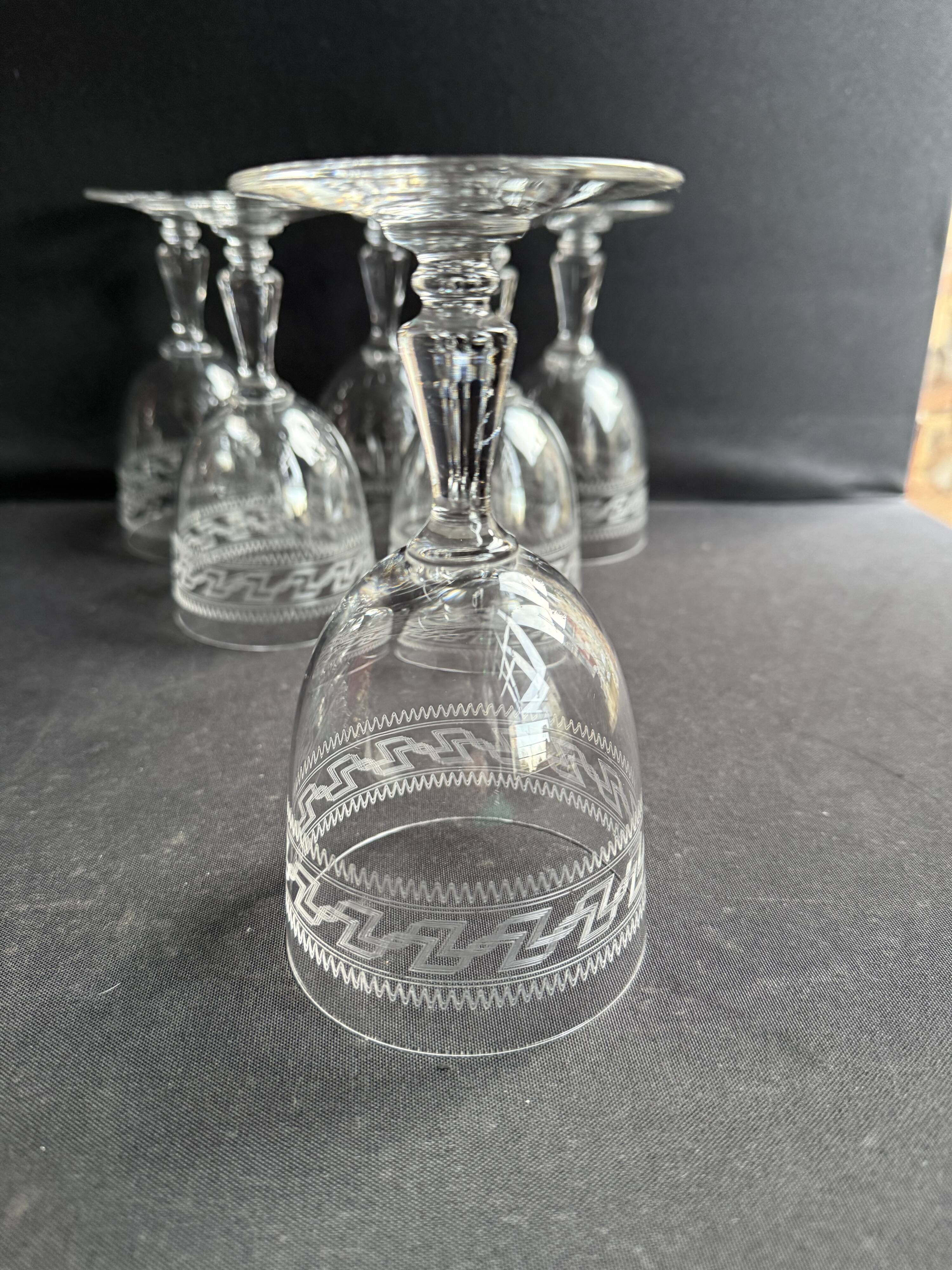 6 verres à eau Baccarat gravure Grecque inclinée