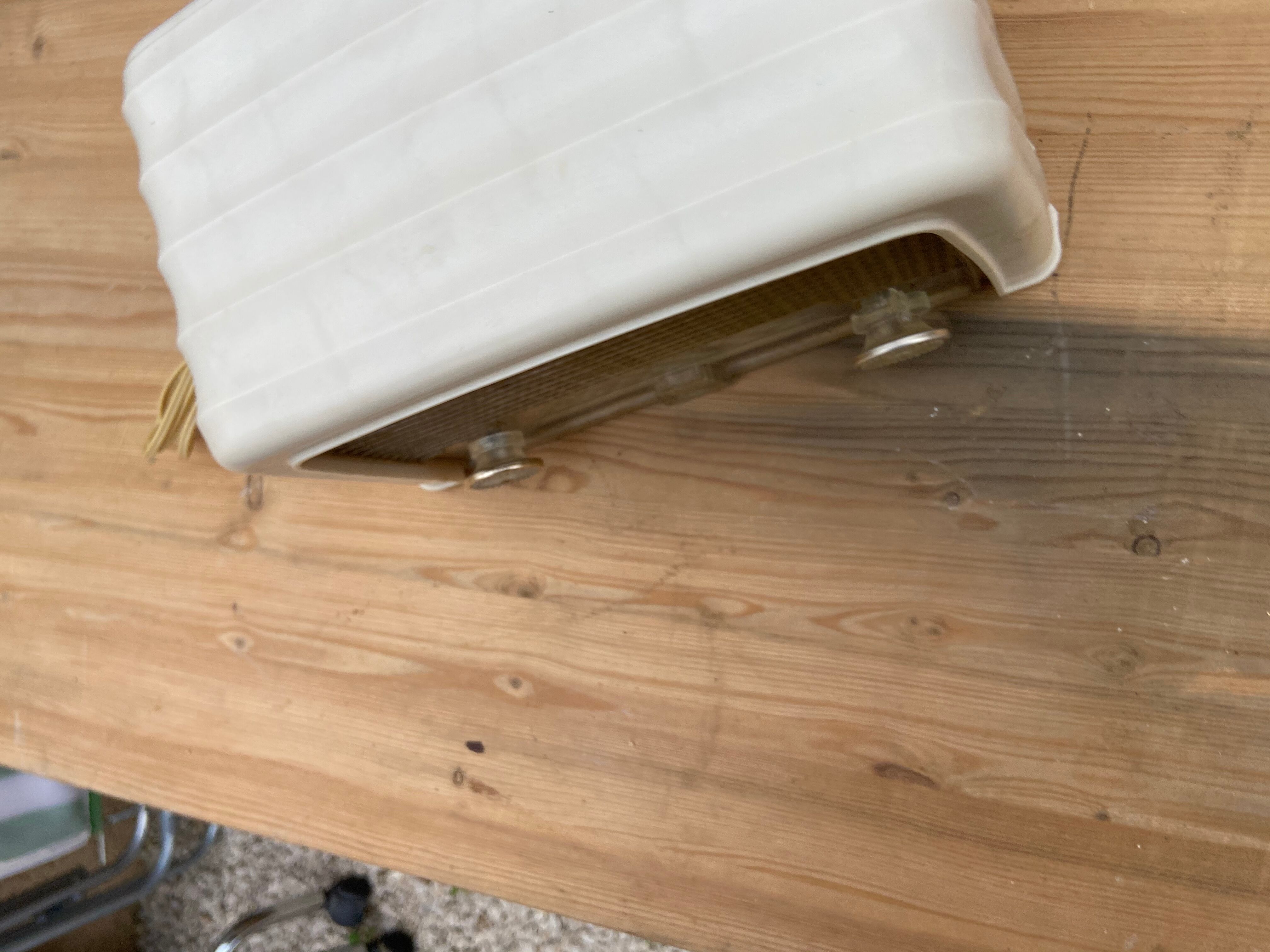 Original vintage radio