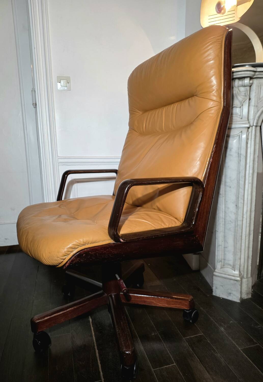 Kiruna executive chair by Studio Tecnico Vaghi (1970s) – Cu