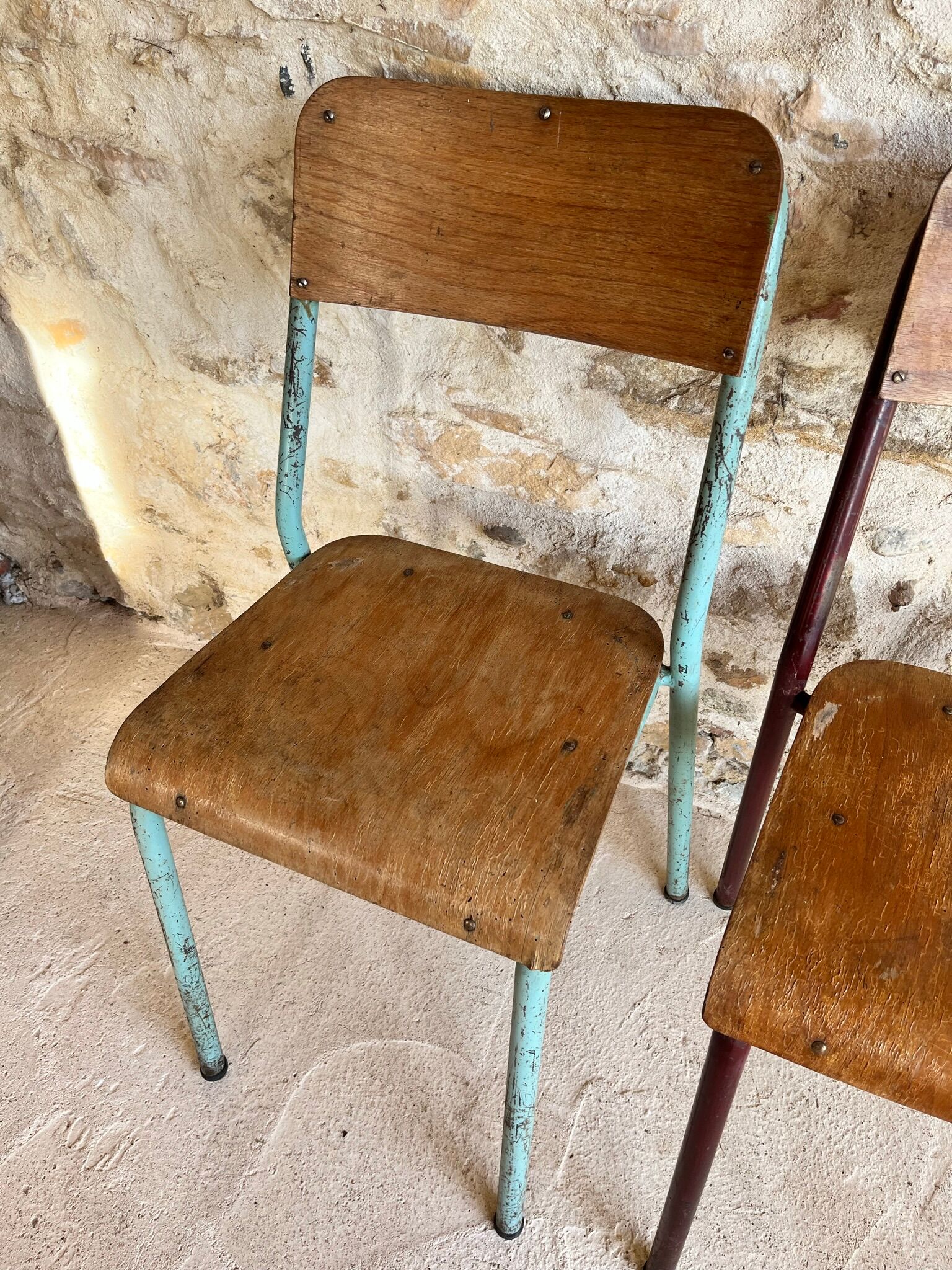 Set of 4 mismatched old school style chairs