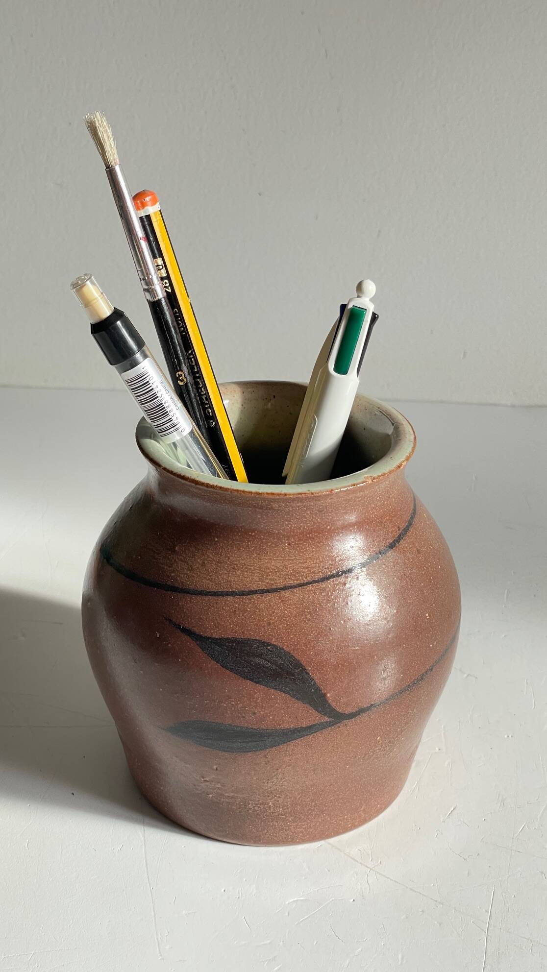 Vase artisanal signed stoneware vintage