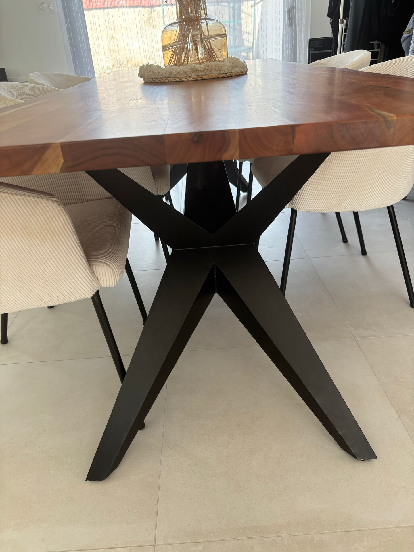 1 acacia wood table
