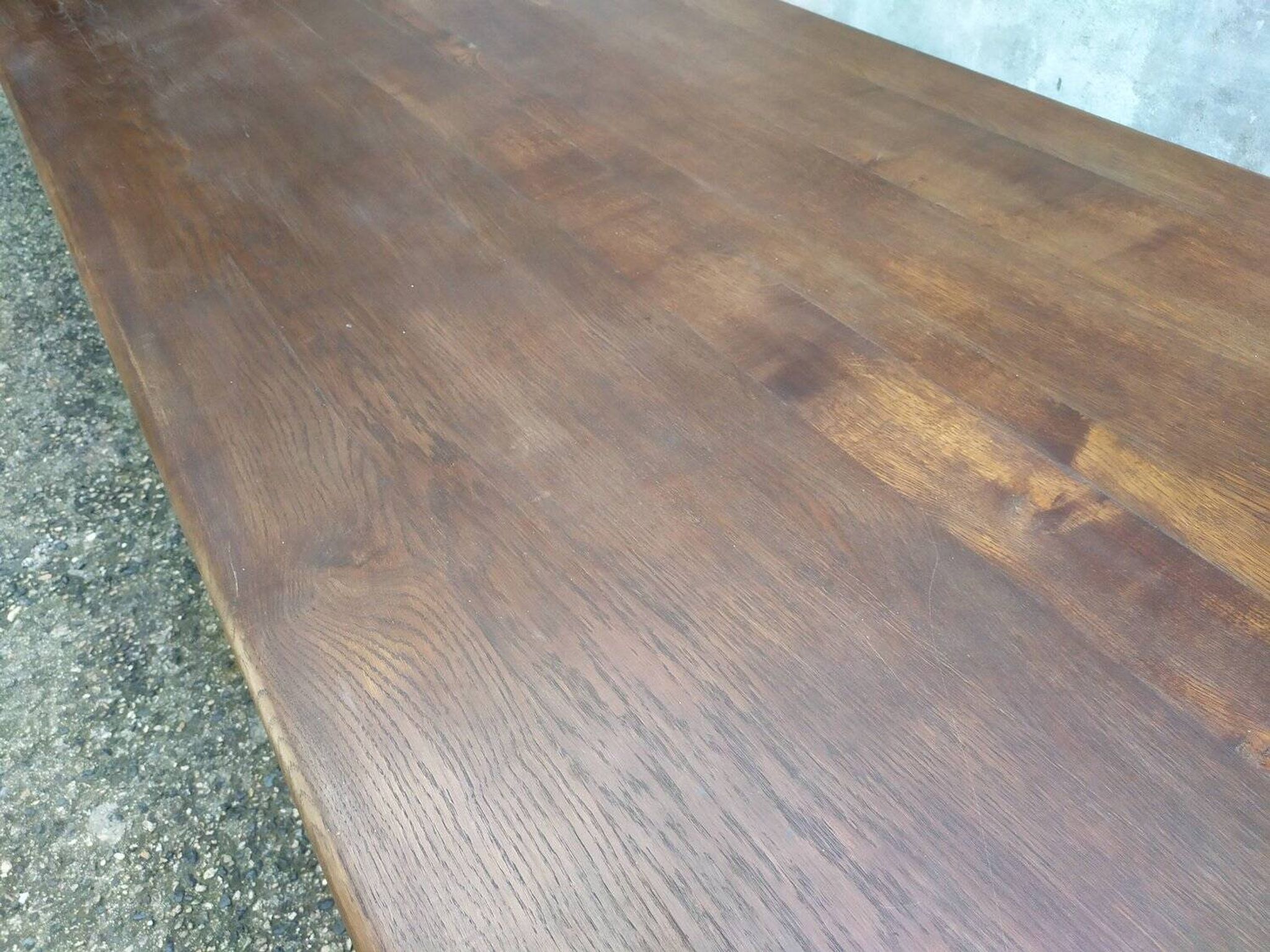 Table de conférence monastère chêne