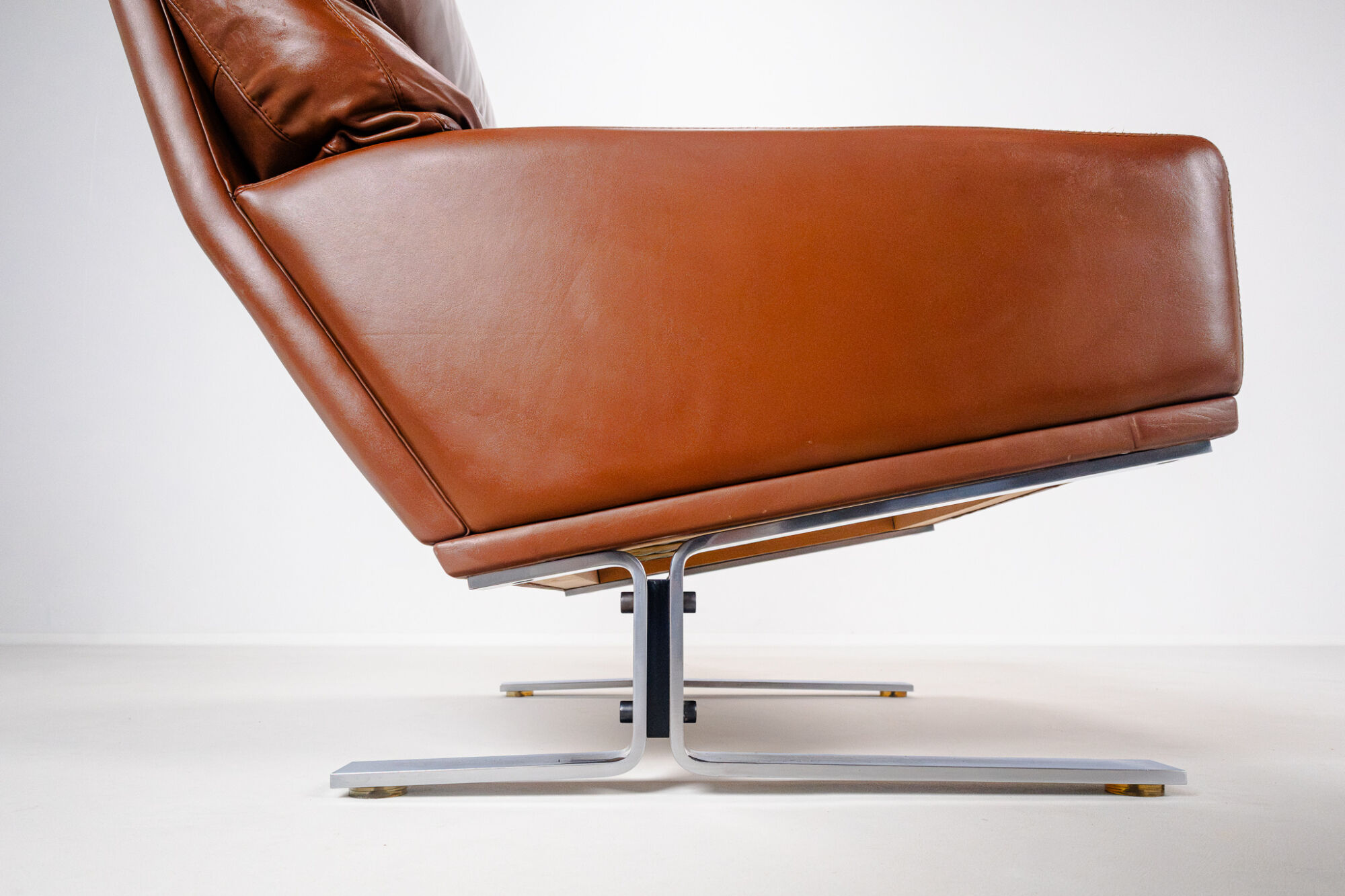 Canapé 3 places et 2 fauteuils par Georg Thams