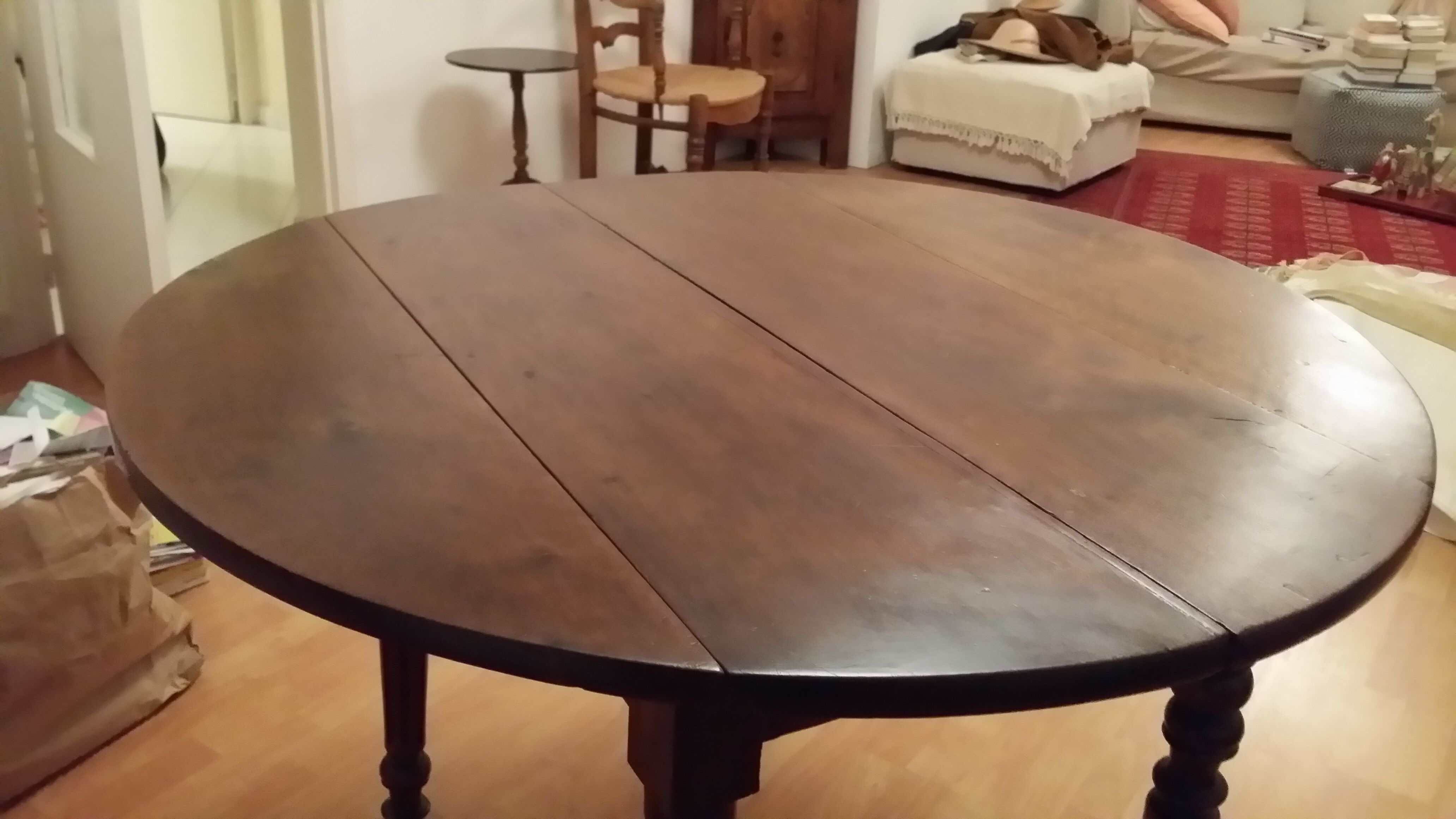 Table ronde Louis Philippe avec rallonge