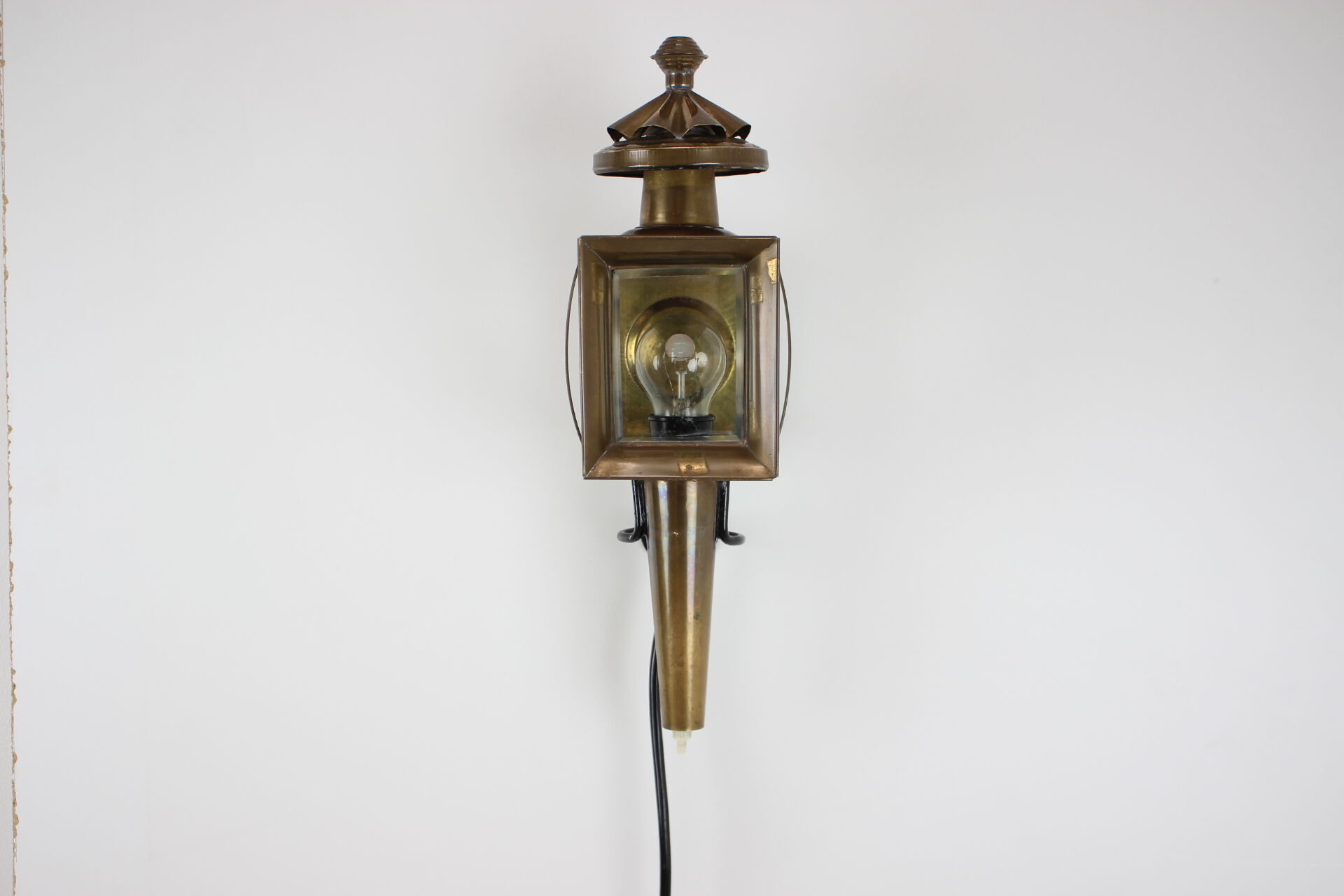 Mid-century wall lamp, 1950's.