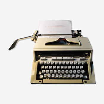 Hermes typewriter 3000