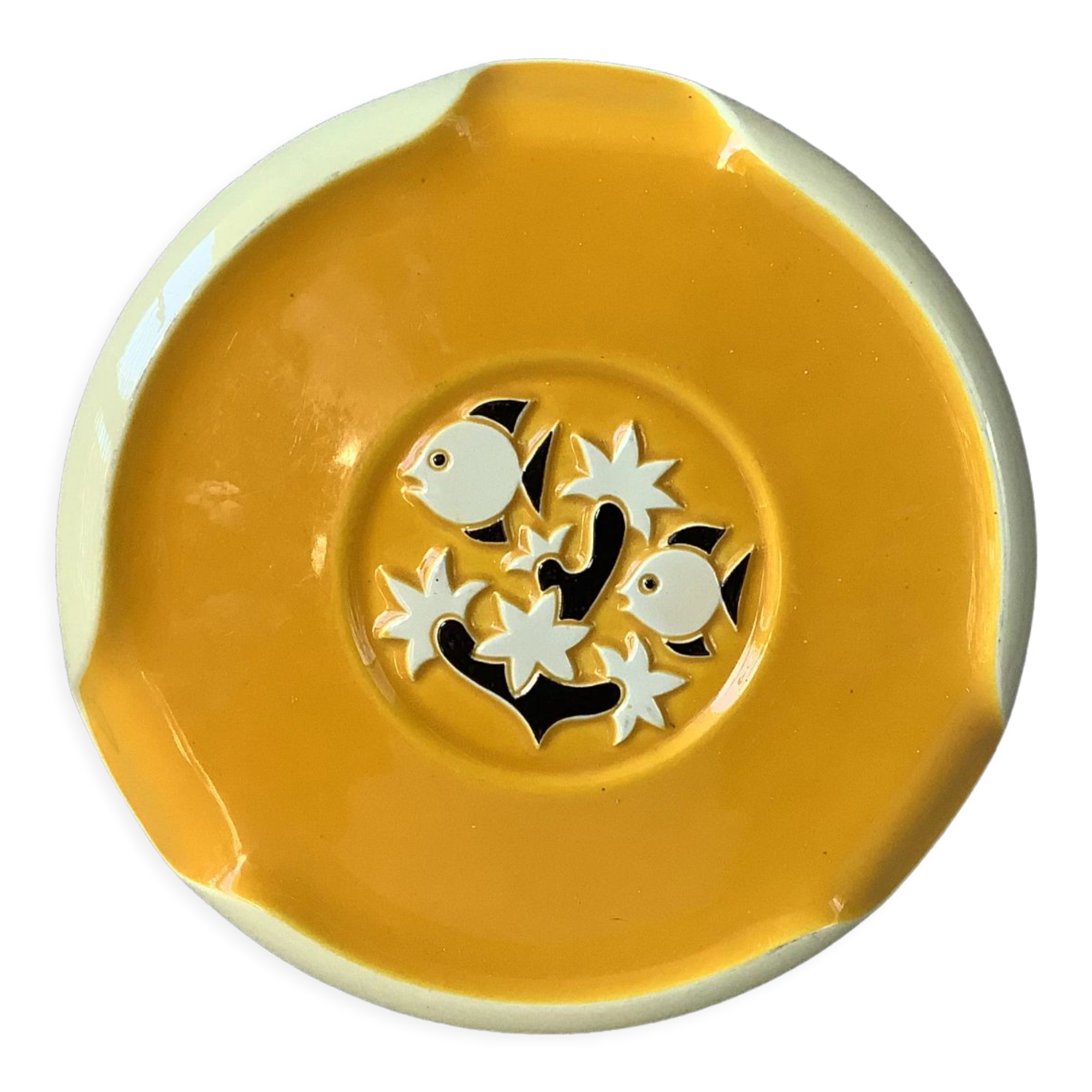 Vallauris trivet with aquatic decoration