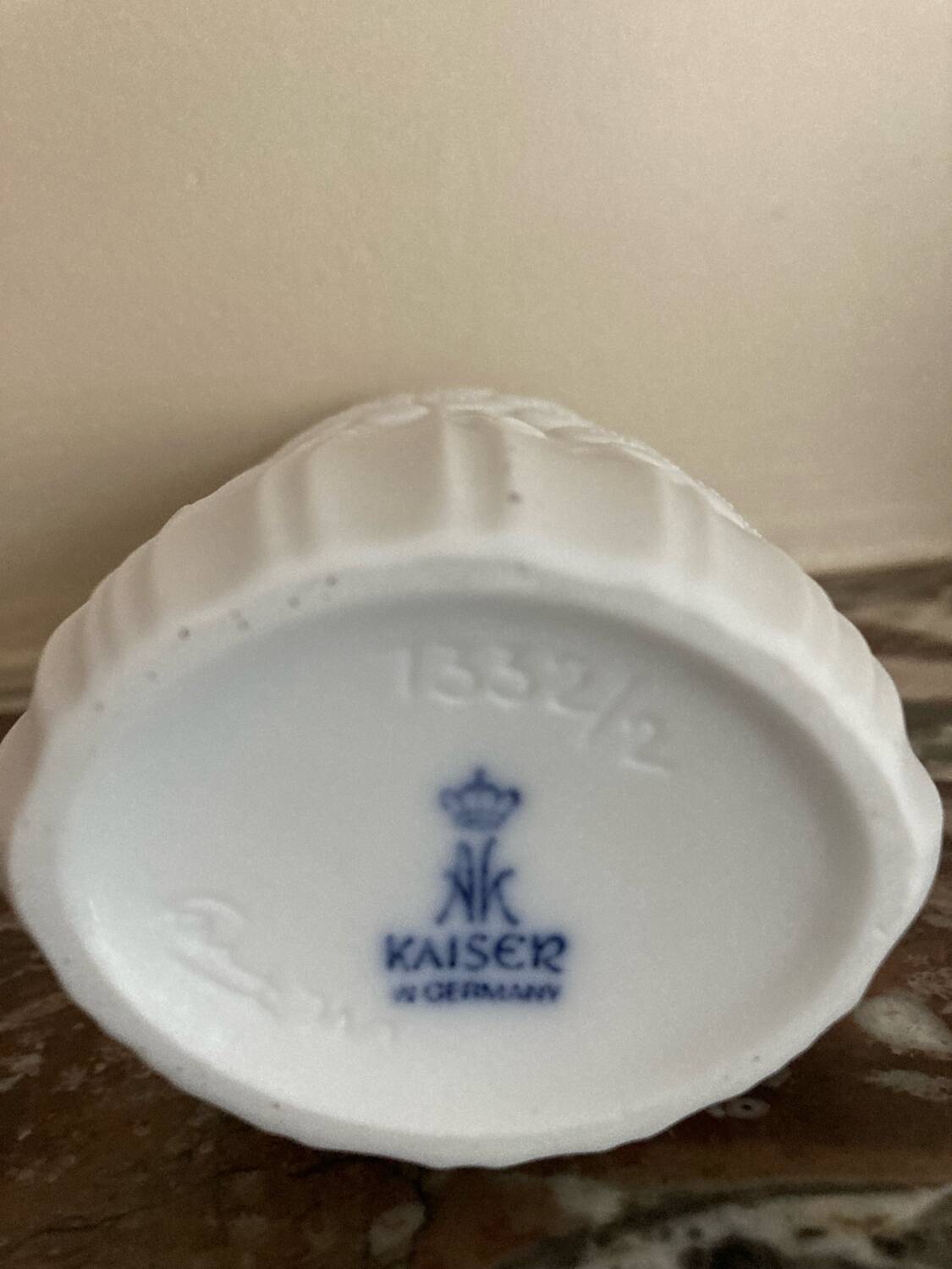 White biscuit vase by Kaiser by M. Frey