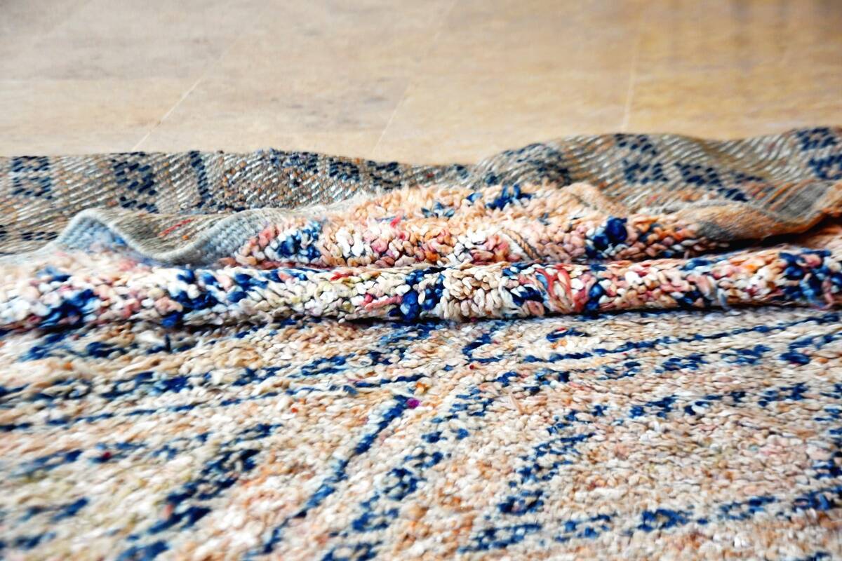 Moroccan Berber rug Beni Mguild Vintage 286 x 195 cm