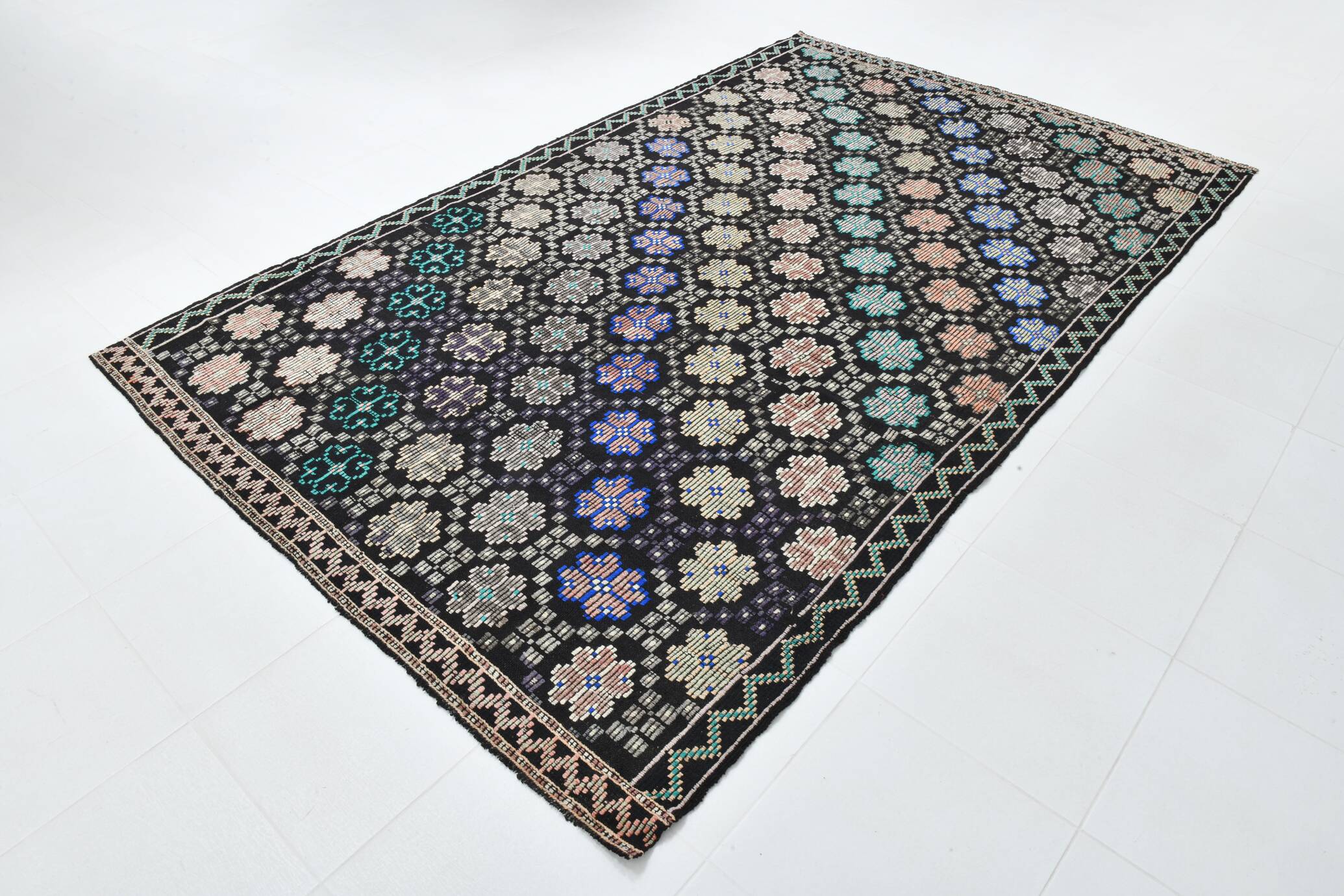 Blue & Black Handmade Wool Kilim Rug, 194x305Cm