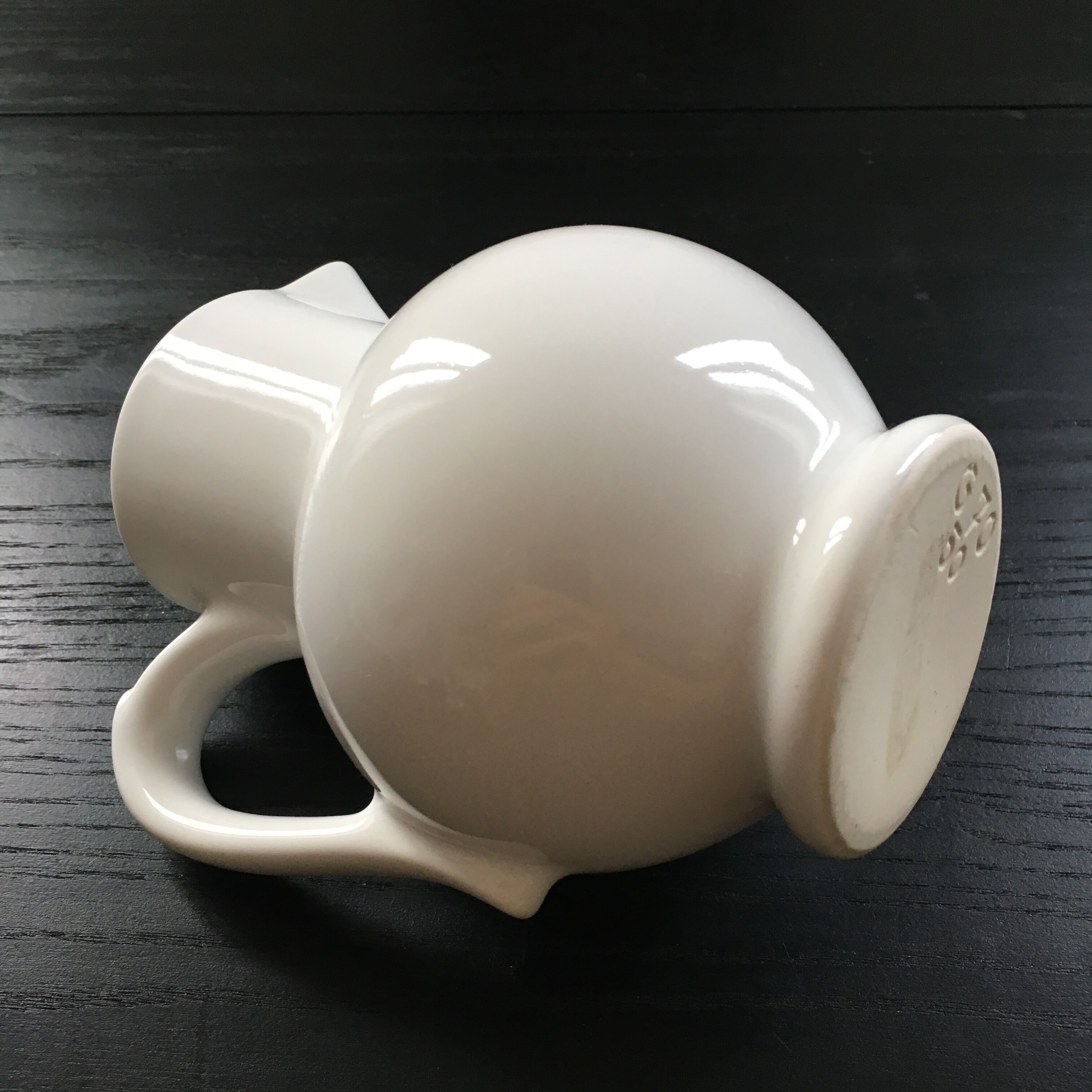Classic white pitcher 50cl