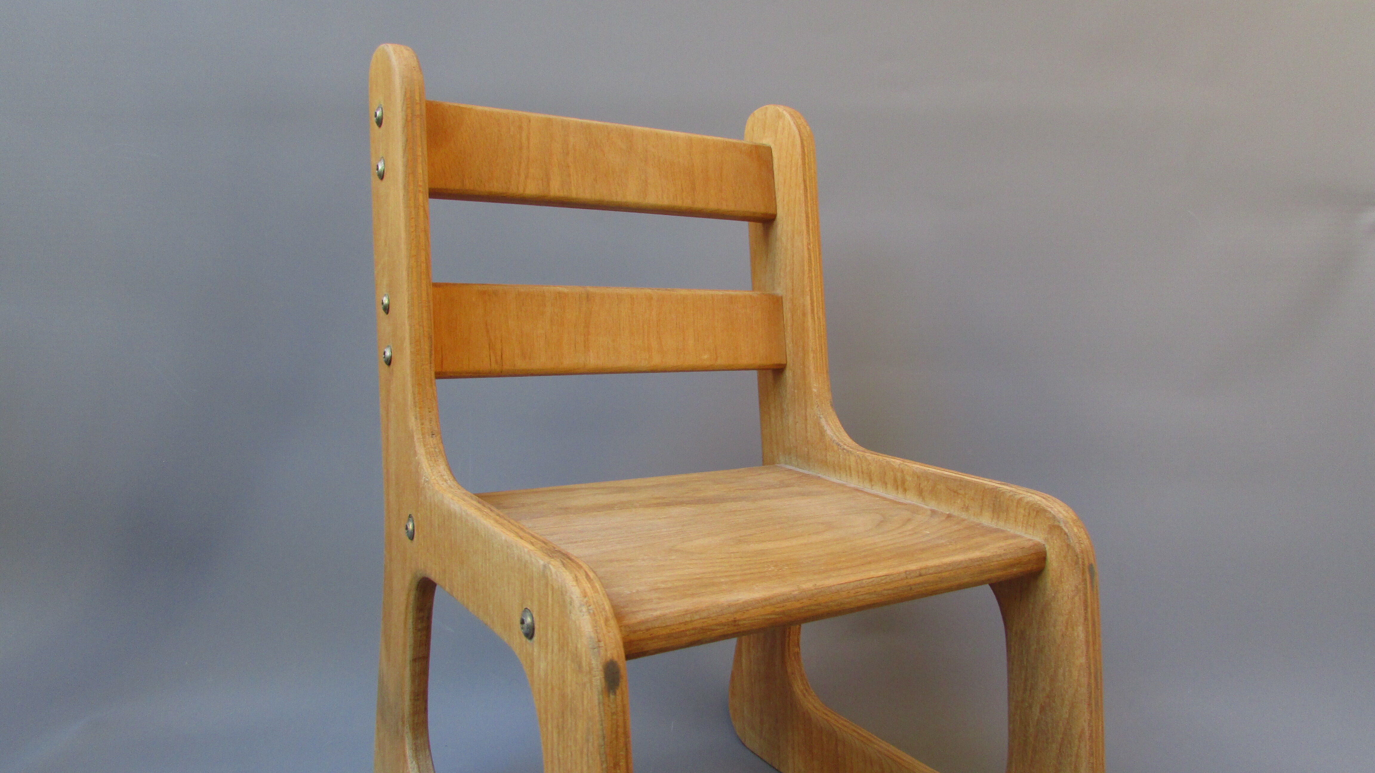 Chaise enfant bois