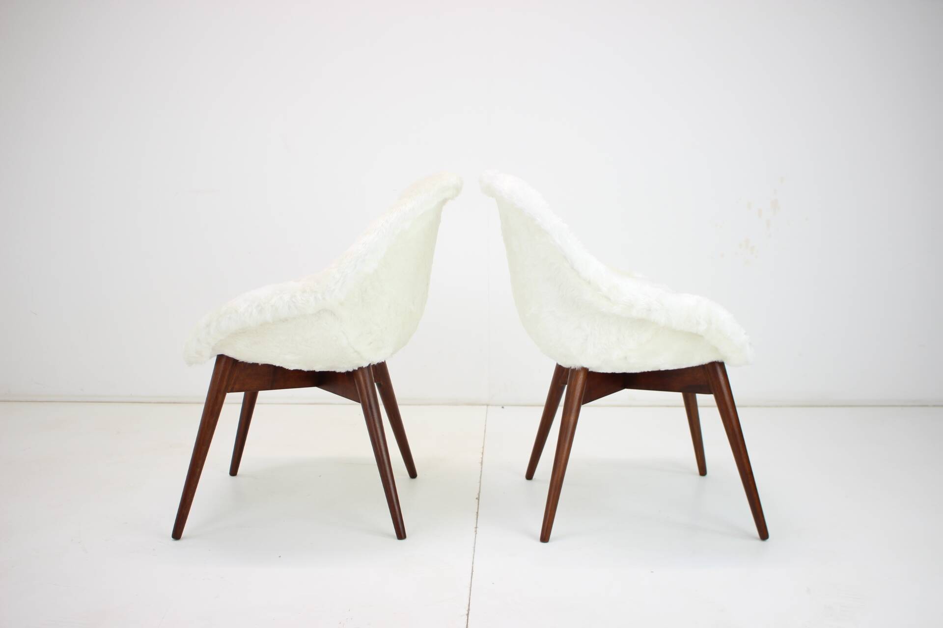 Pair of Restored Lounge Chairs by Miroslav Navratil, 1960s