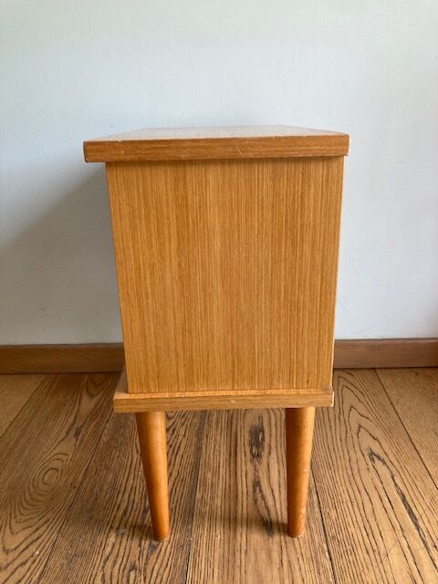 Vintage bedside table pencil feet