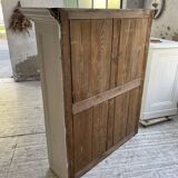 XL display case with white patina