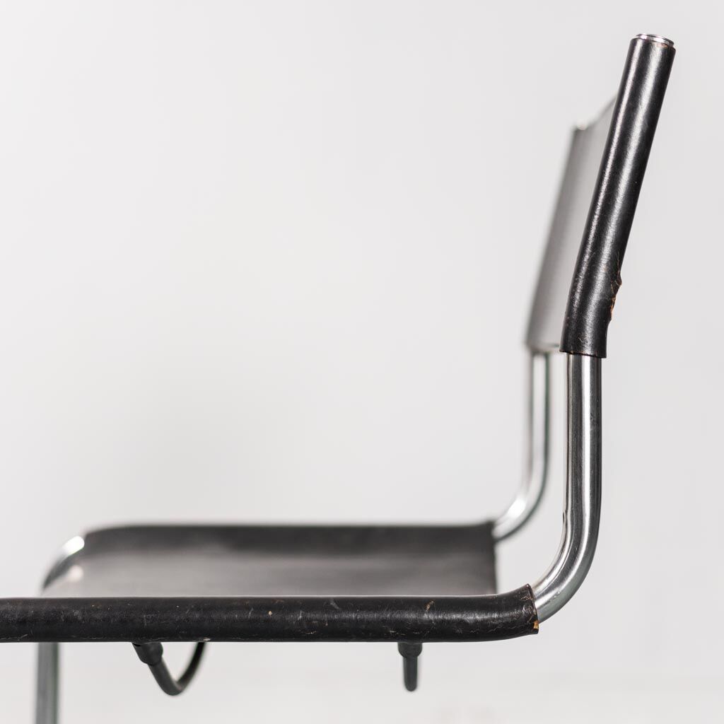 Set of 4 chairs in black leather 70s vintage