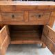Buffet brutaliste en vieux sapin