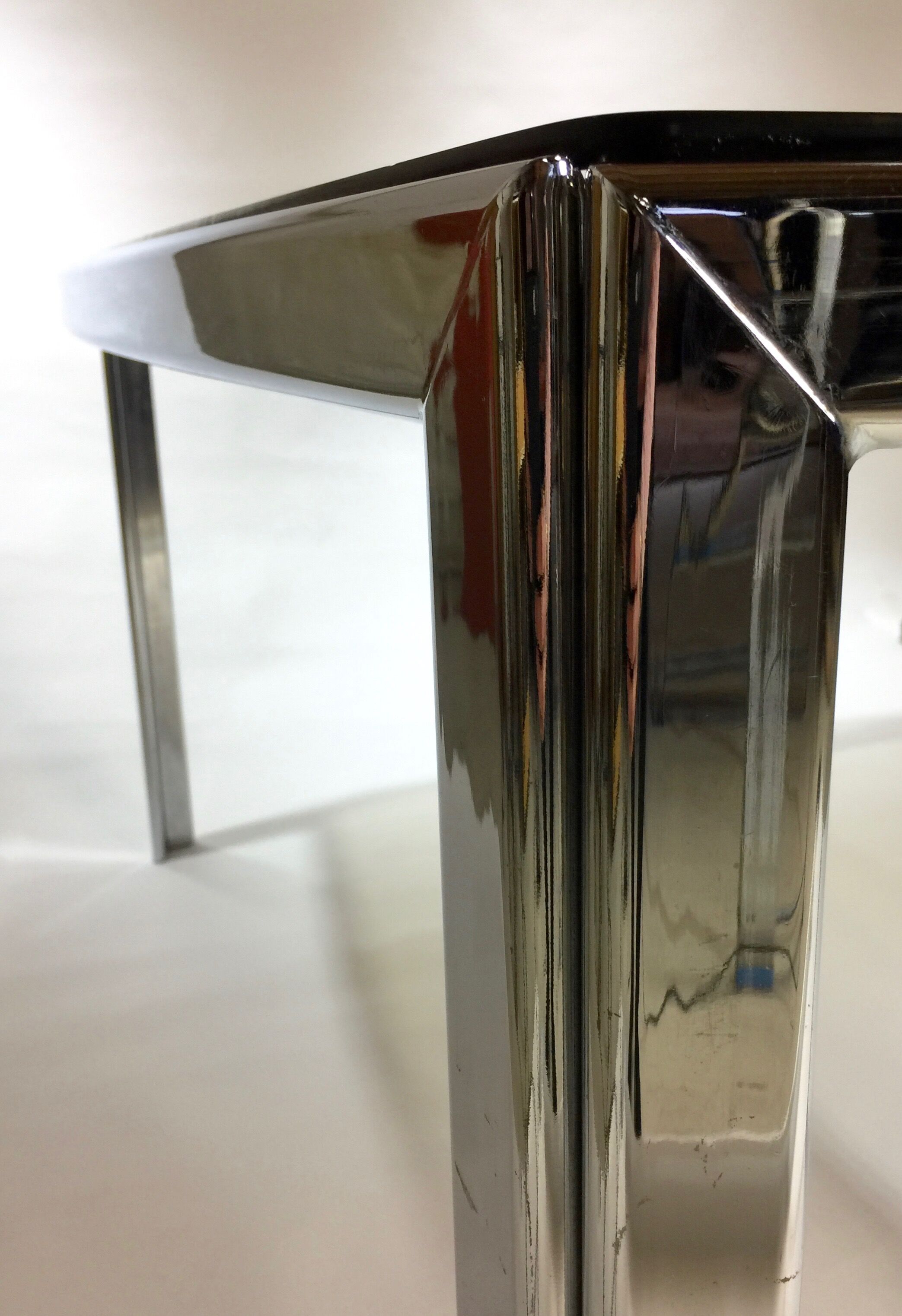 Metal base dining table and smoky tempered glass tray 70/80s