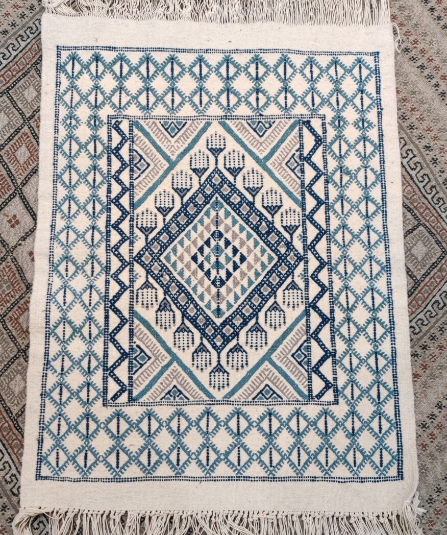 Traditional handmade white blue and gray margoum carpet