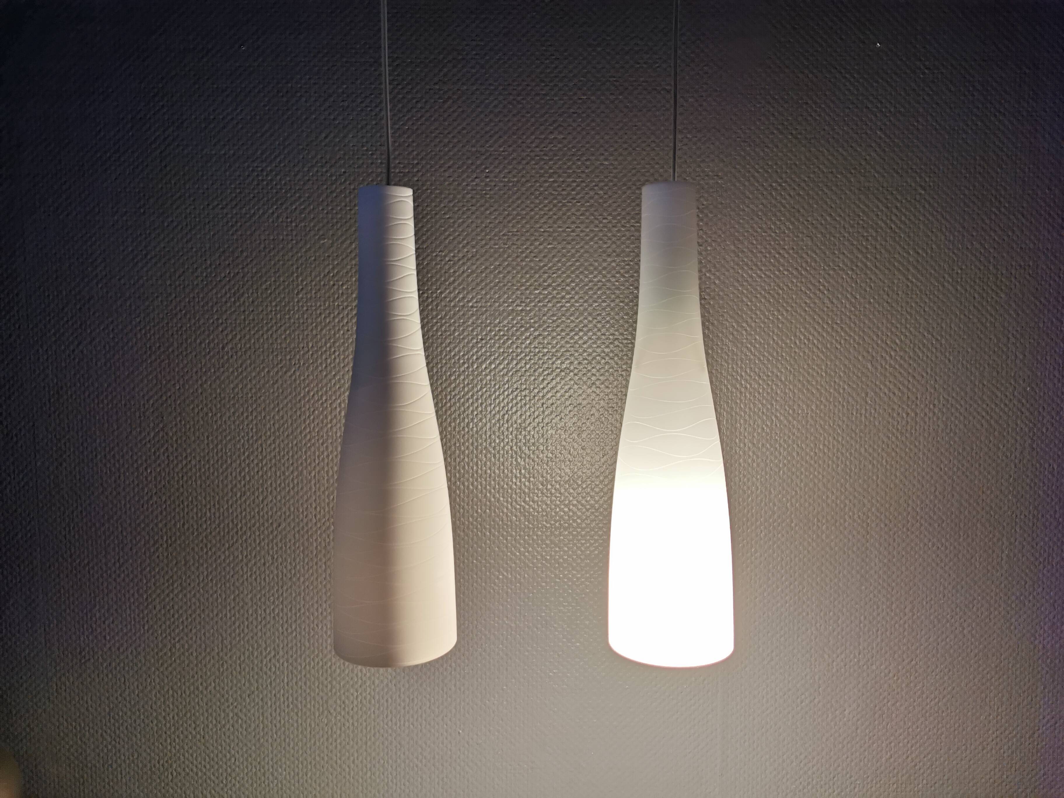 Hanging lamps in handmade/mouth-blown white Murano glass, Italy 1990s