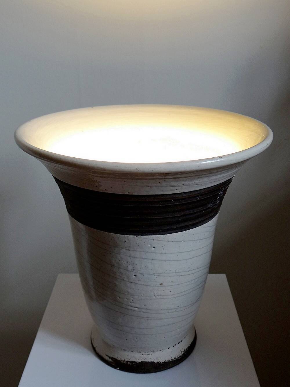 Large modern Raku lamp in beige and brown by Keramos Sèvres - René Hénon