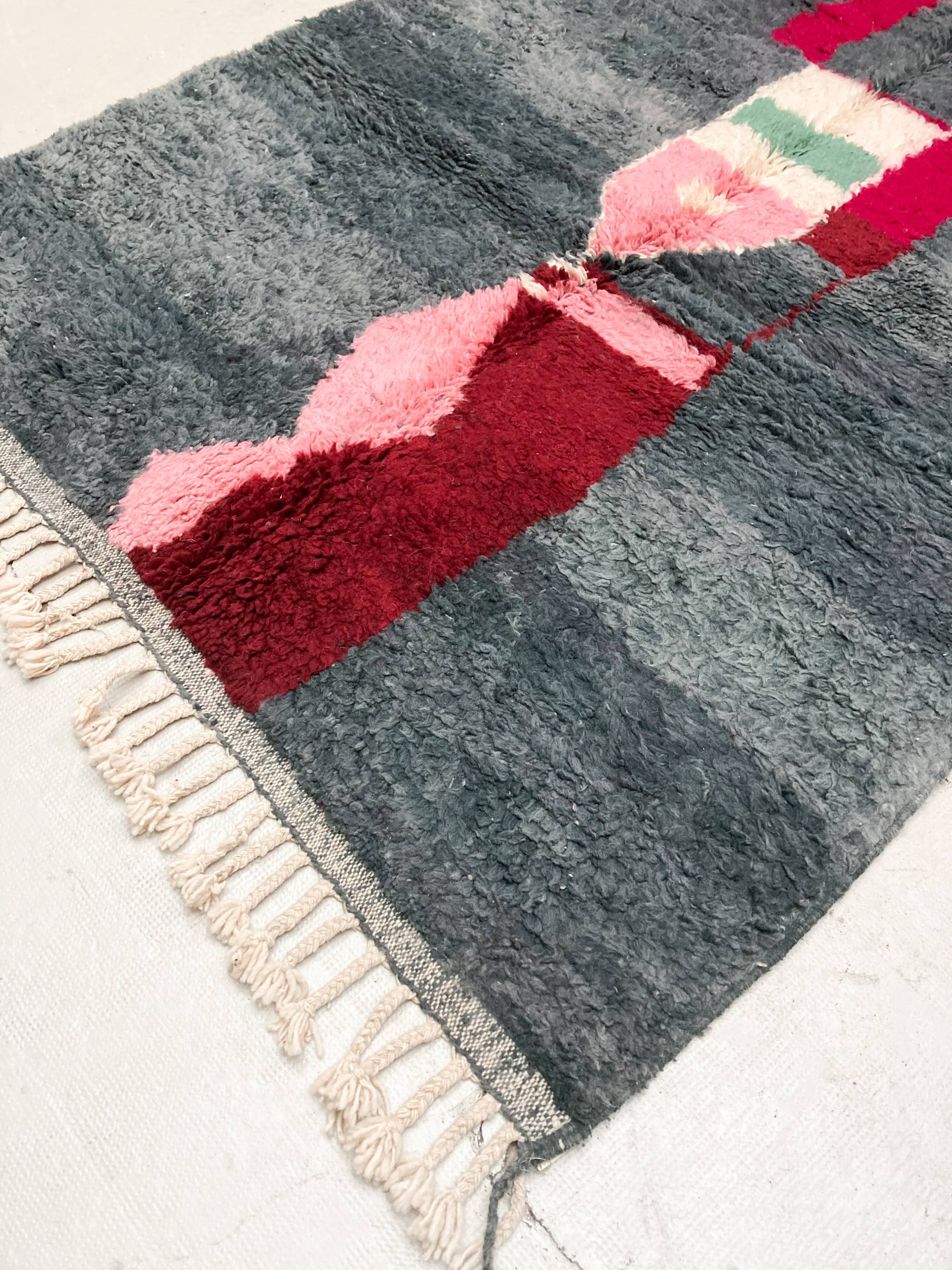 Moroccan Berber Boujaad gray rug with colorful patterns 2.44x1.58m