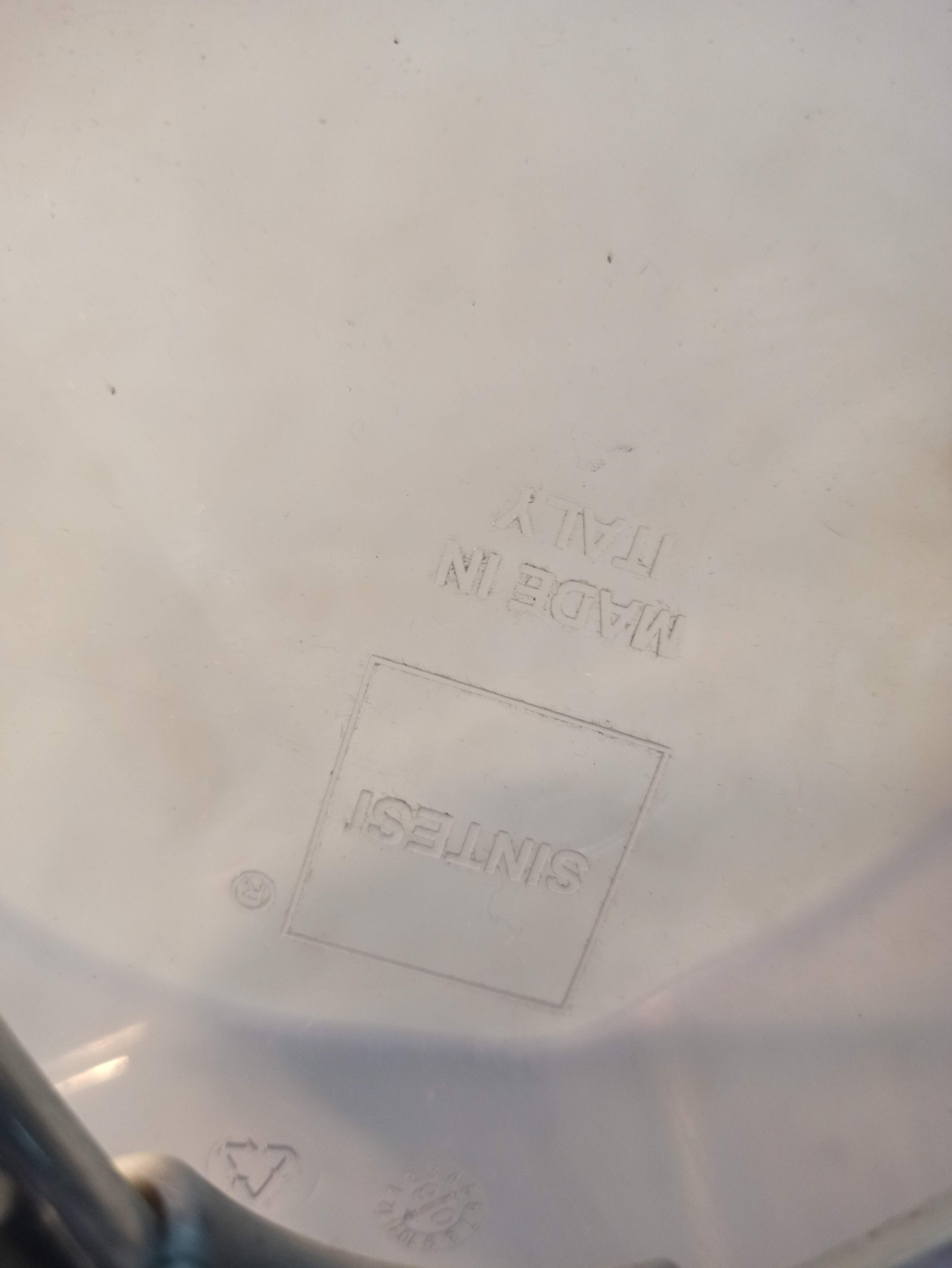 Transparent armchair Robbi Cantarutti, Sintesi, "Orbit Large", Made in Italy.