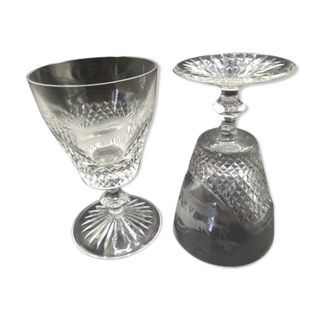 Diamond tip glasses and animal motifs