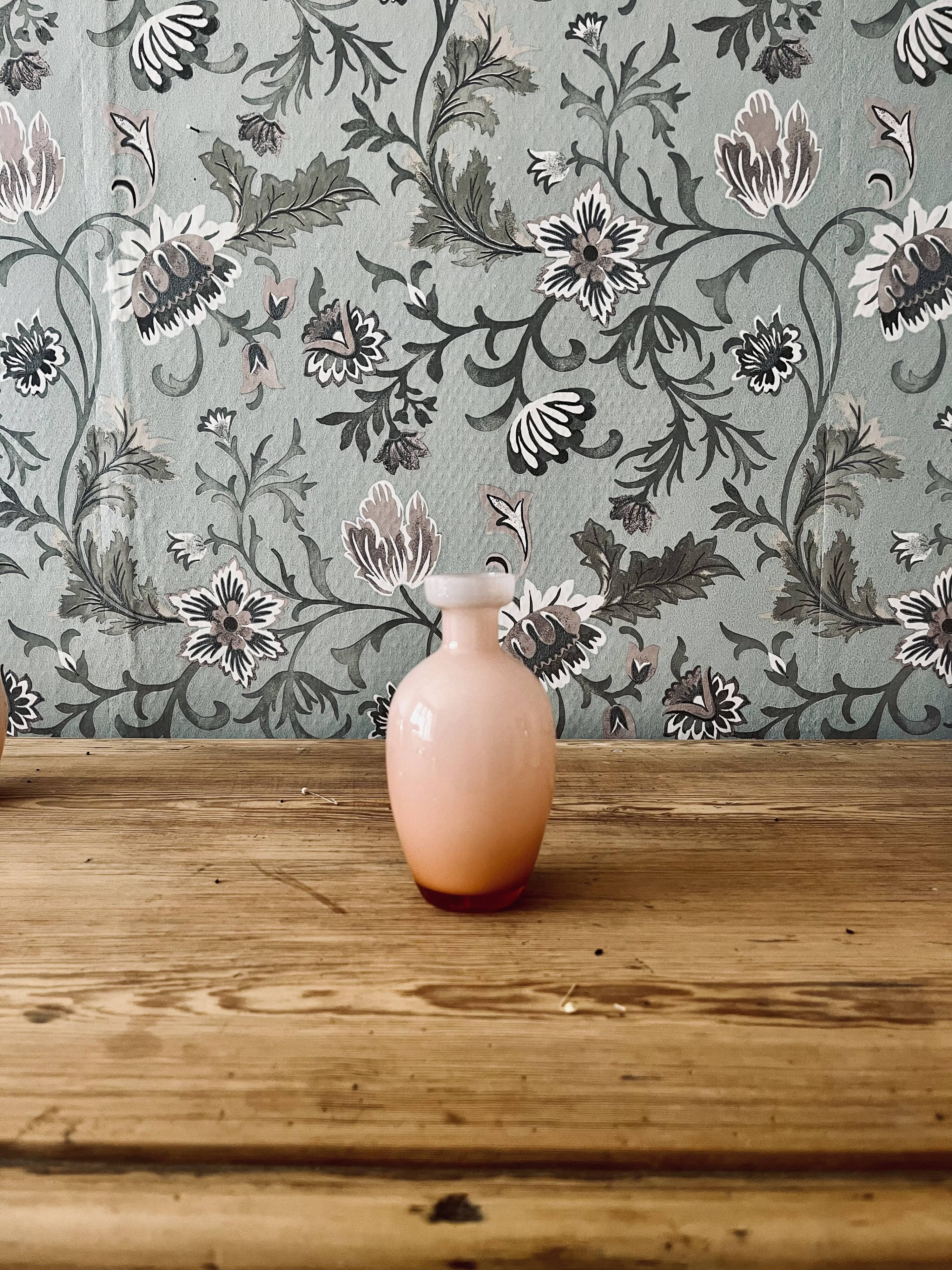 Old opaline toiletries