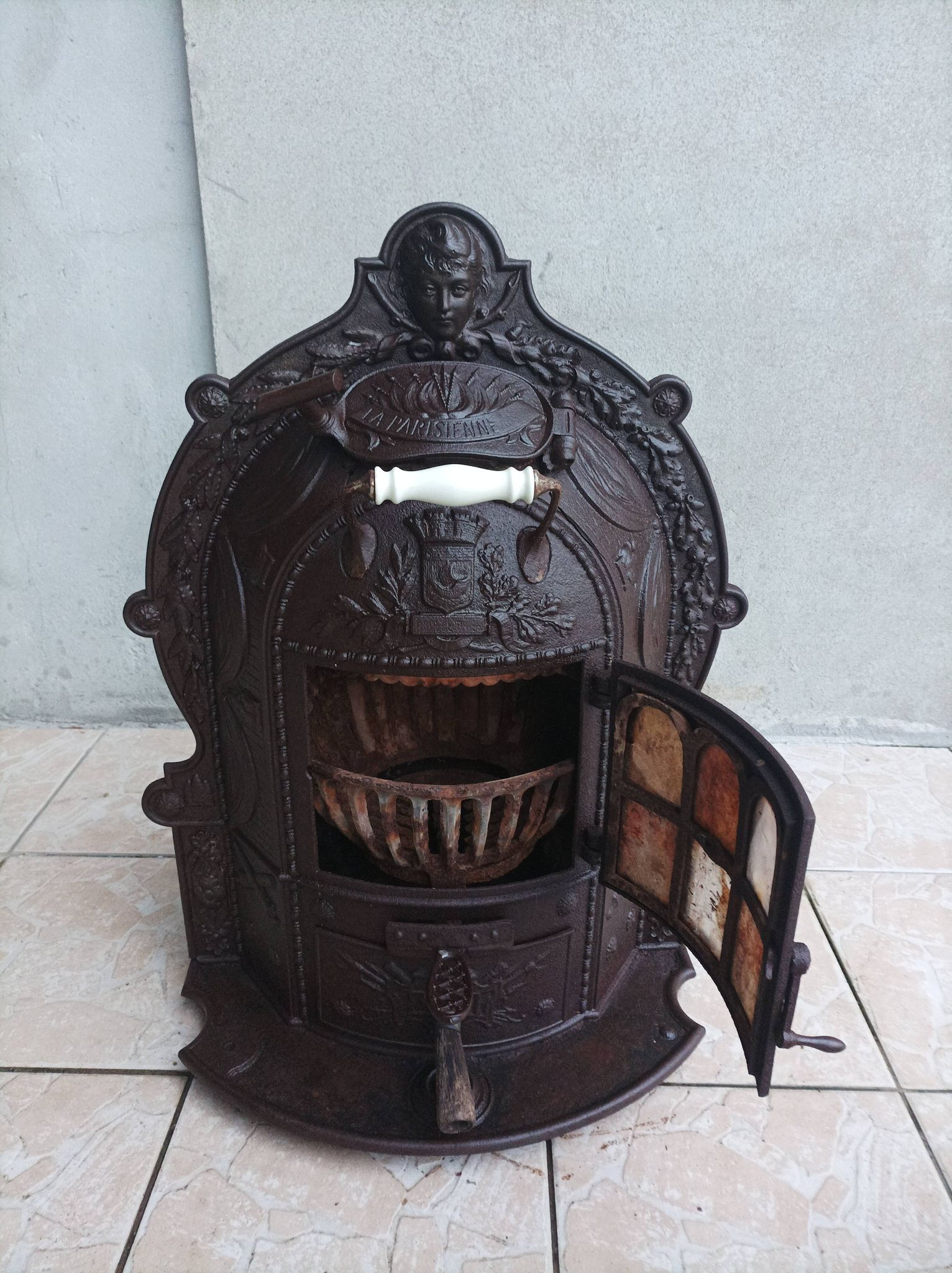 Napoleon iii cast iron wood or coal stove la parisienne
