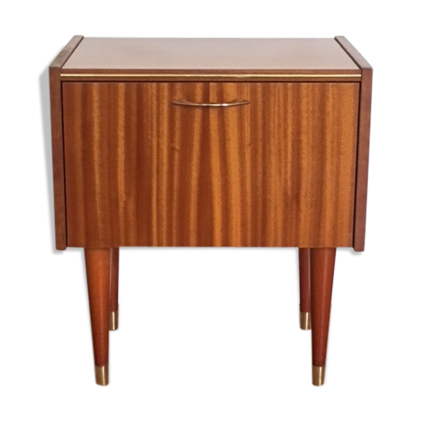 Chavet table varnished at door