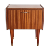 Table de chavet vernie à porte