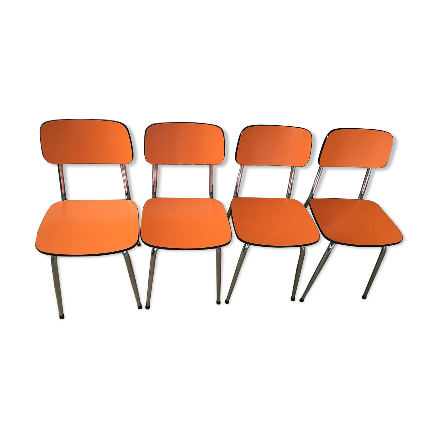 Lot of 4 vintage chairs in orange formica