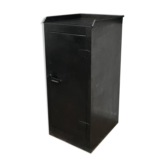 Meuble caisson de rangement en métal style industriel