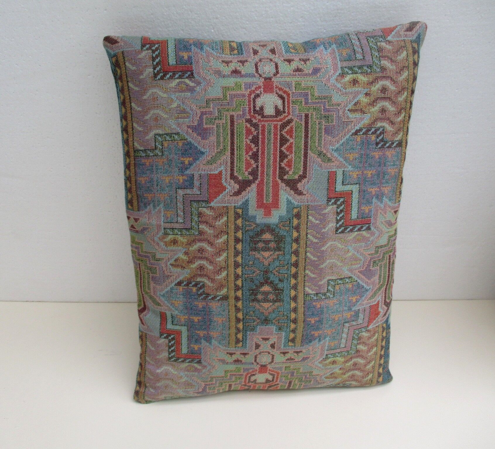 Upholstery cushion