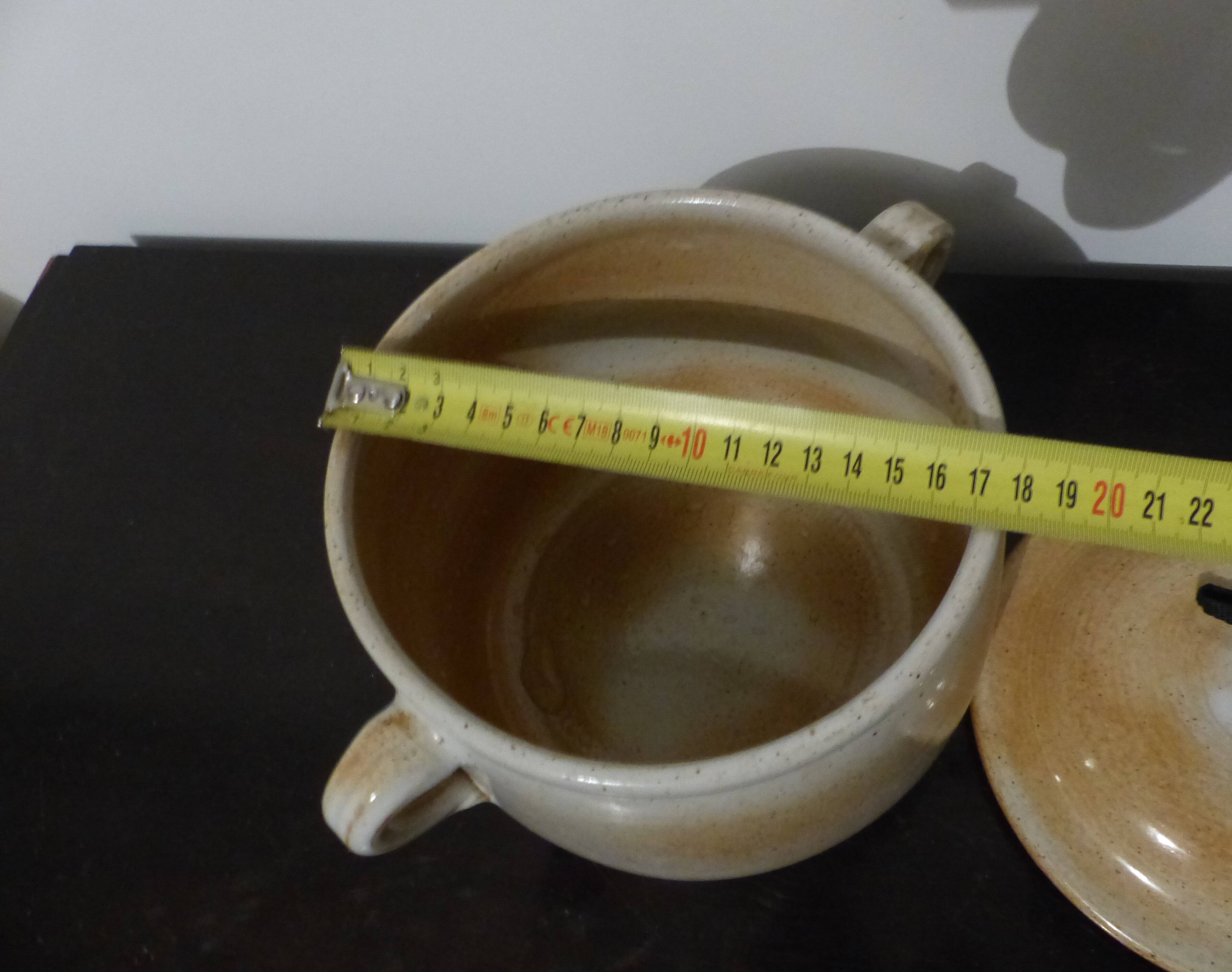 Soup tureen, glazed earthenware pot.