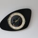 Horloge triangulaire formica noir