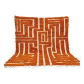 Tapis marocain berbère écru à motifs géométriques 200cmx25cm
