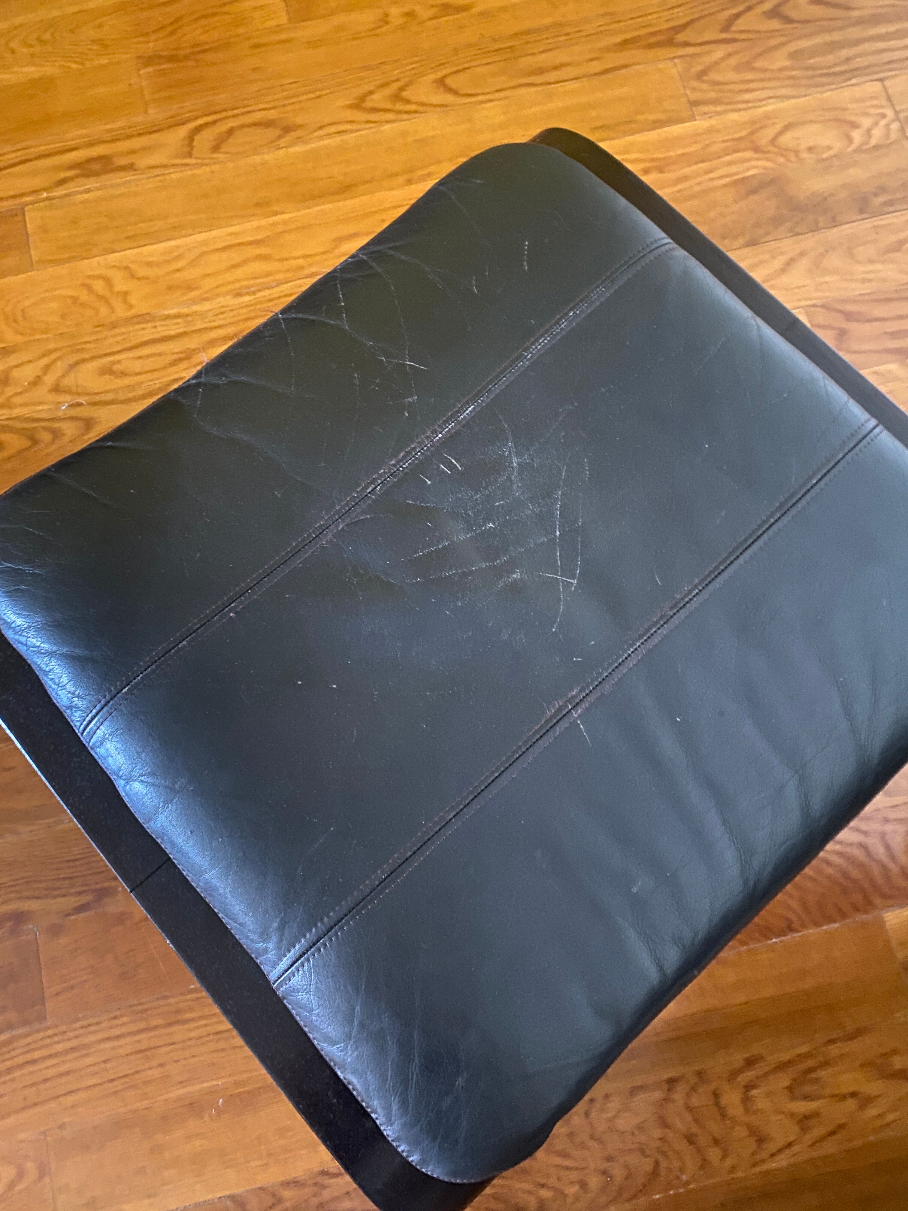 Ottoman chaise longue