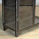 Armoire médicale vintage, années 1960