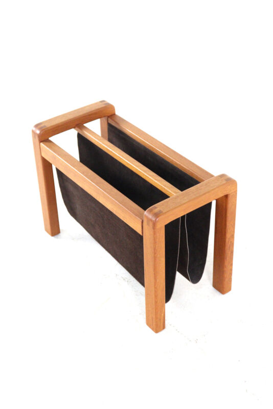 Salling stolefabrik magazine rack with leather in teak