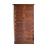 Notary's furniture with clamshells