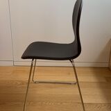 Chaise cuir brun