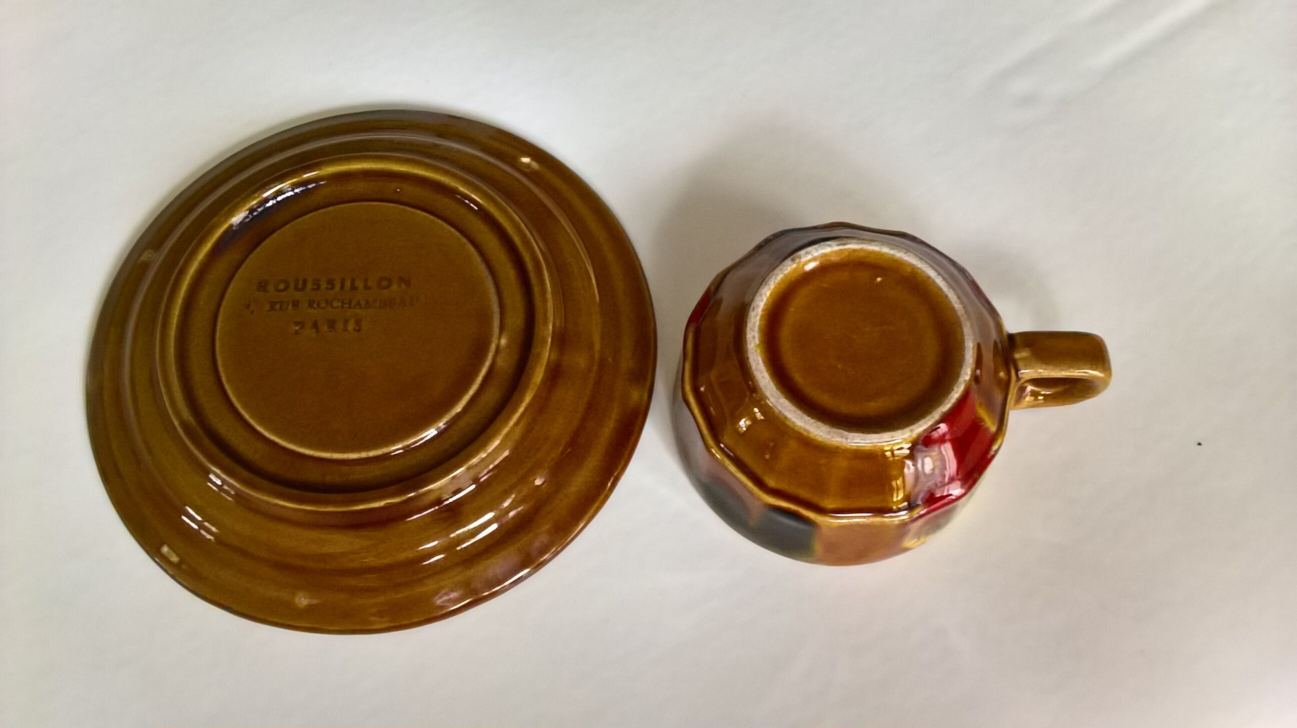 4 coffee cups bistro