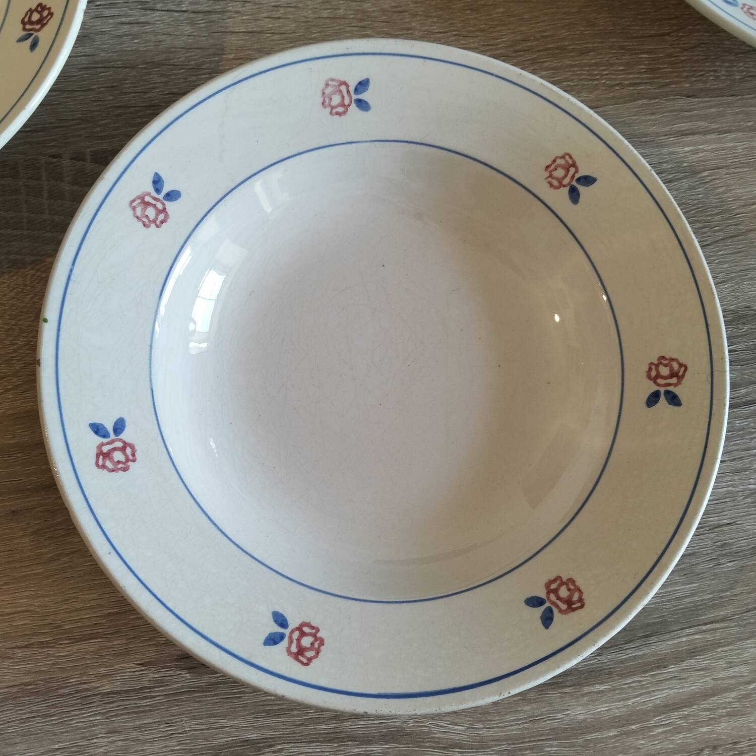 5 antique Gien Micheline soup plates