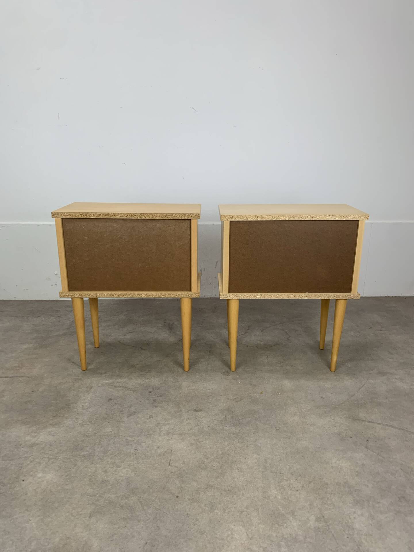 Paire de tables de chevet vintage années 60, bois blond